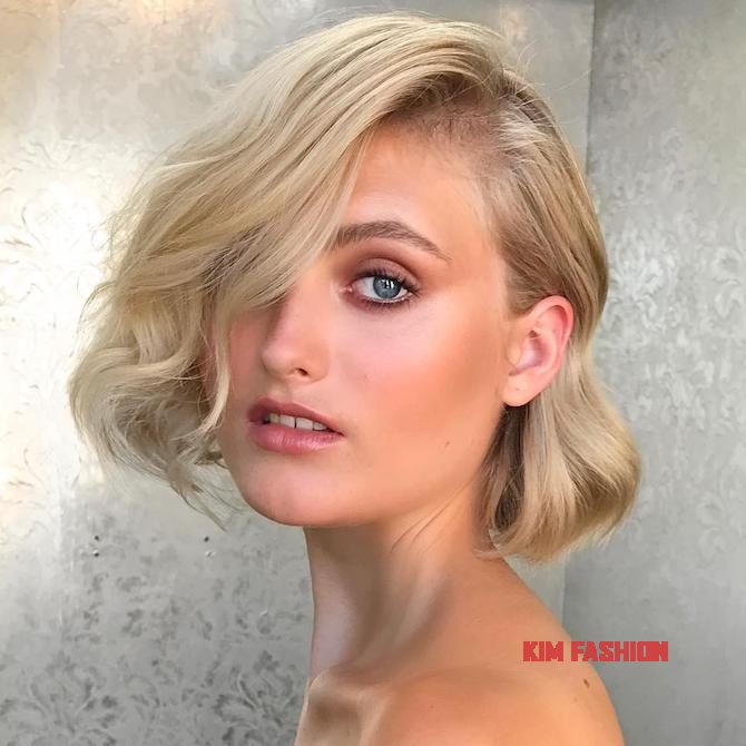 Elegant Short Hairstyle