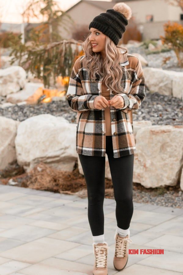 Cute late fall Style with an Early Winter hat and Jacket outfit Idea