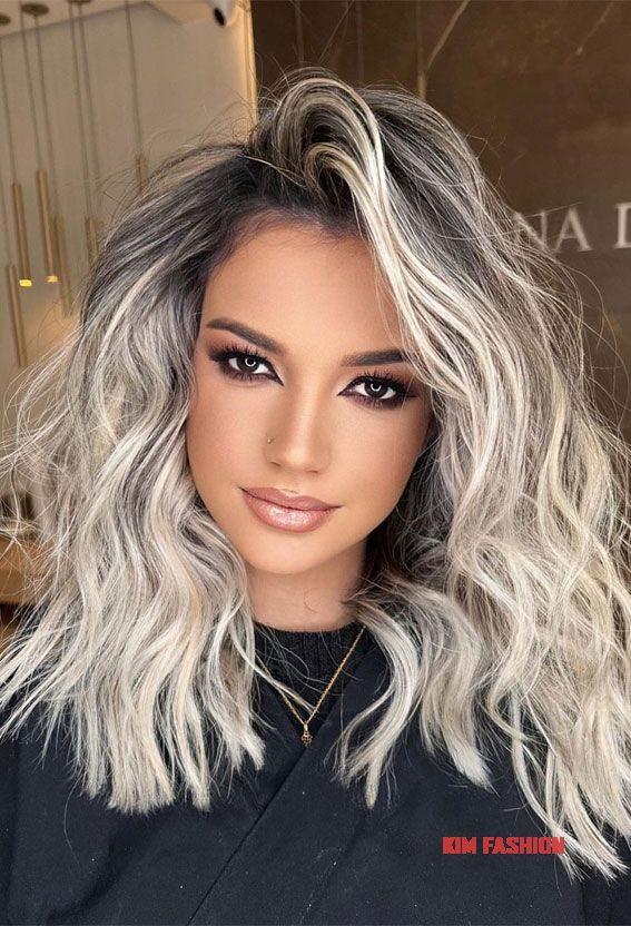 30 Hair Colour Trends To Try in 2023 Platinum Blonde Balayage Lob Hairstyle 40 Fall Hair Colors: Embrace the Season with a Fresh Look