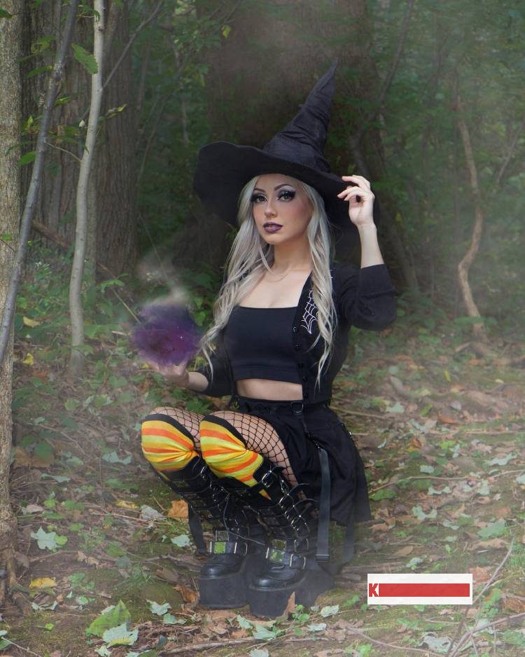 Best Witch Halloween Costume Ideas 1 Best Witch Halloween Costume Ideas