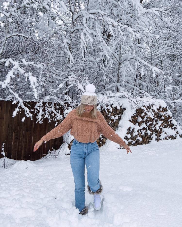 Cute Winter Sweater with Beanie and boots