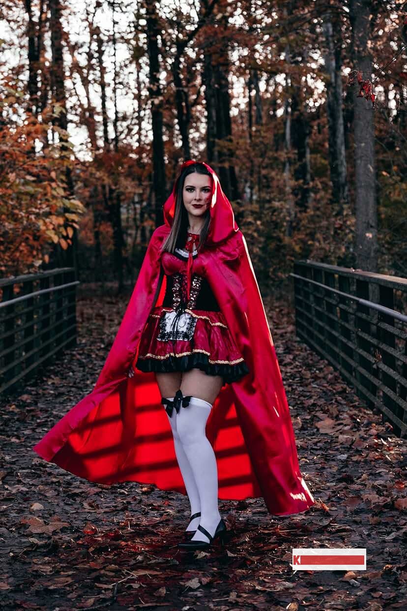 Women's Red Riding Hood Costume