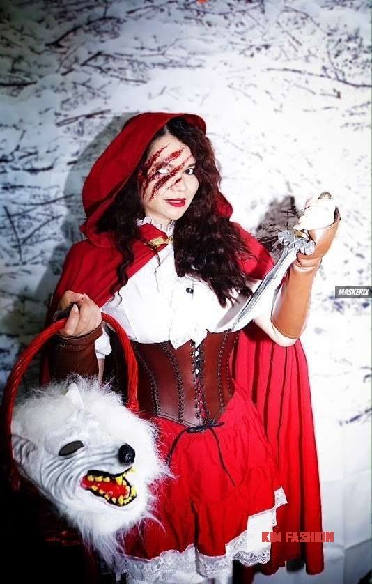 fb5060b7 5dc6 4273 99b0 86d2d51edc17 22 Red Riding Hood Costume Ideas